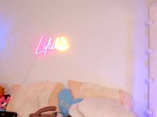 liliimoon camsoda stream image