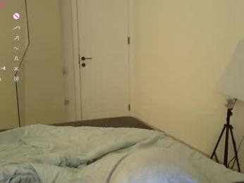 ki_mi chaturbate stream image