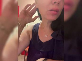 LouiseJenkin bongacams stream image