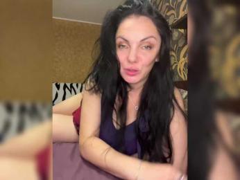 LouiseJenkin bongacams stream image