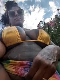 DarkDea stripchat stream image