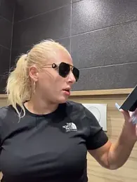 Strongqueen stripchat stream image