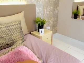 ivyellis camsoda stream image