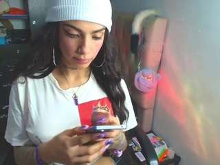 mia-kenner camsoda stream image