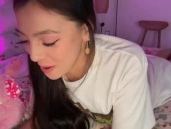 keirasworld chaturbate stream image