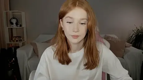 Leahsthetics stripchat stream image