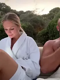 Isabella_kiko stripchat stream image