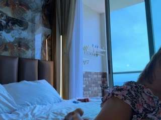 lisagreenway camsoda stream image