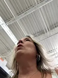 Cherry-red-xo stripchat stream image