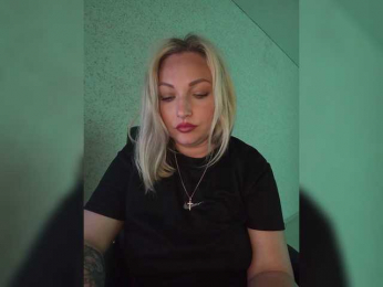 Tanysha-1 bongacams stream image