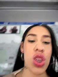 __IRIS__ stripchat stream image