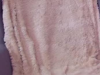 awww_ella chaturbate stream image