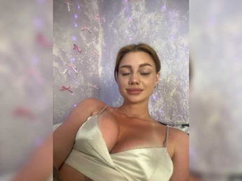 Ice-hot bongacams stream image