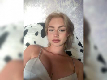 Ice-hot bongacams stream image