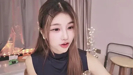 Kiki--2025 stripchat stream image