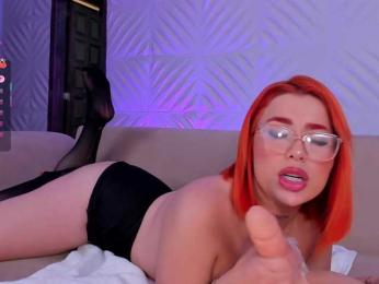 MadelineFox bongacams stream image