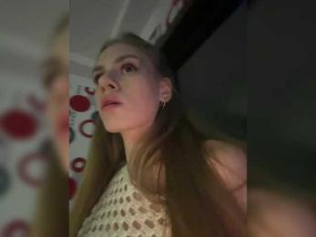 theadebuenoo bongacams stream image