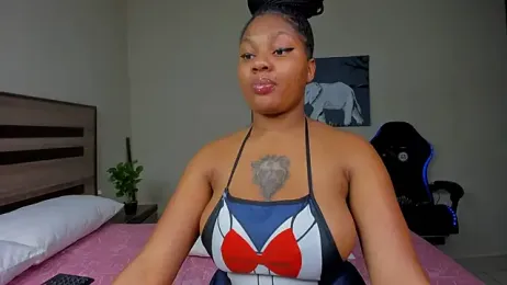 Renee-18 stripchat stream image