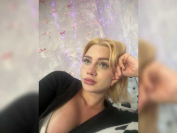 Ice-hot bongacams stream image