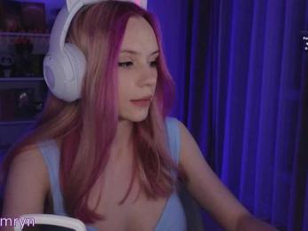 fymryn bongacams stream image