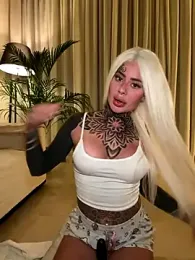 bambixboo stripchat stream image