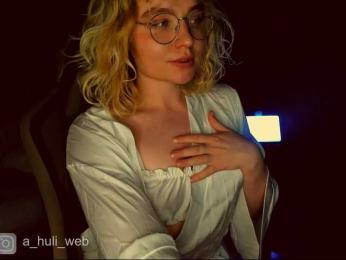 A-Huli bongacams stream image