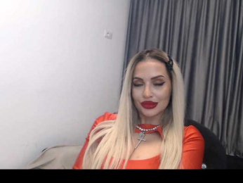 lovelyblondyx bongacams stream image