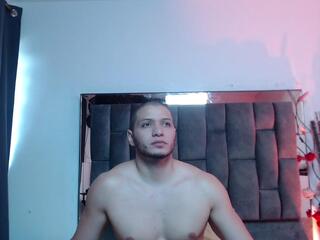 Paulina Estrada &amp; Mateo Arraez flirt4free stream image