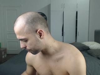 Andres Hot flirt4free stream image