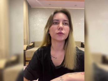 Unearthly bongacams stream image