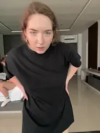 Nura_n_Sarah stripchat stream image