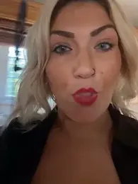 LittleMissEeve stripchat stream image