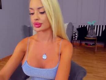 awww_ella chaturbate stream image