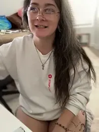 Alix_Valentine stripchat stream image