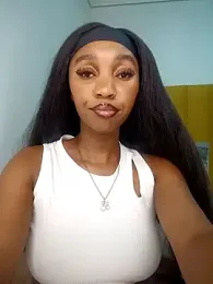 Hannah_107 stripchat stream image