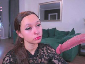 Karol-lovely bongacams stream image