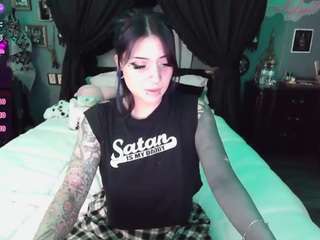 sallylynn camsoda stream image