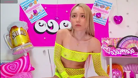 -LOCOMOCO- stripchat stream image