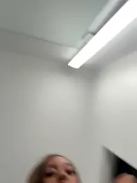 Your_Paris stripchat stream image