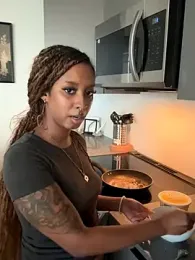Your_Paris stripchat stream image