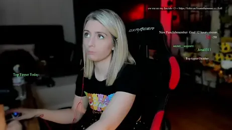 Lisaonthemoon stripchat stream image