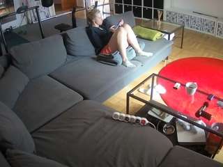 voyeurcam-julmodels-living-3 camsoda stream image