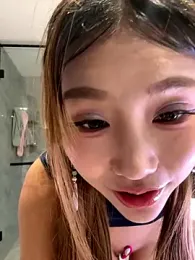 Kiki--2025 stripchat stream image