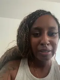 Your_Paris stripchat stream image