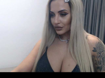 lovelyblondyx bongacams stream image