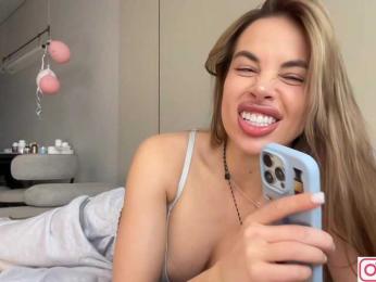 diffgirls1-1 bongacams stream image