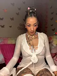 Chachou000 stripchat stream image