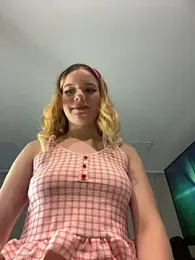 NicoleCut stripchat stream image