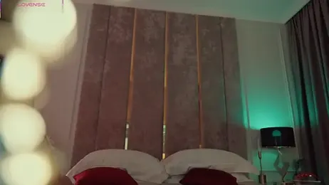 MilaDYstarlight stripchat stream image