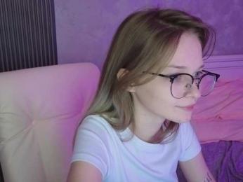 vialeta-baby bongacams stream image